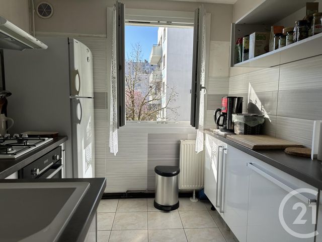 Appartement T3 à vendre - 3 pièces - 52.76 m2 - GRENOBLE - 38 - RHONE-ALPES - Century 21 Agence Foch