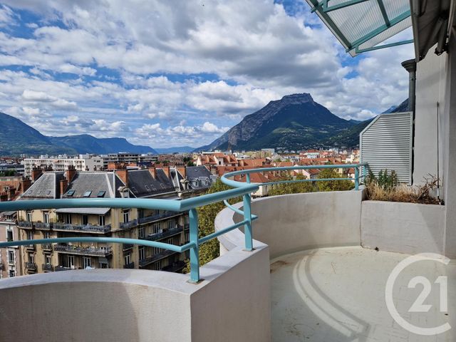 Appartement F3 à vendre - 3 pièces - 61.98 m2 - GRENOBLE - 38 - RHONE-ALPES - Century 21 Agence Foch